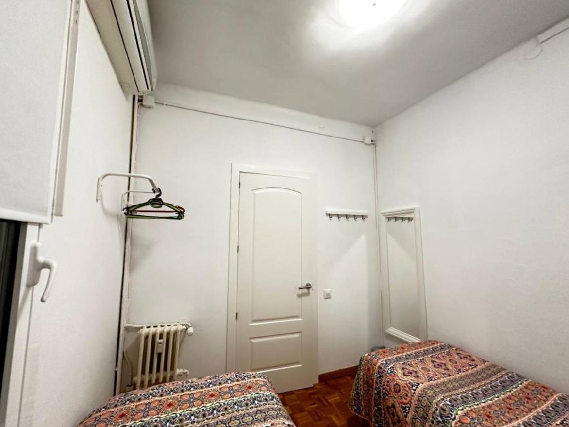 Rooms Nuevo Roger Barselona Dış mekan fotoğraf